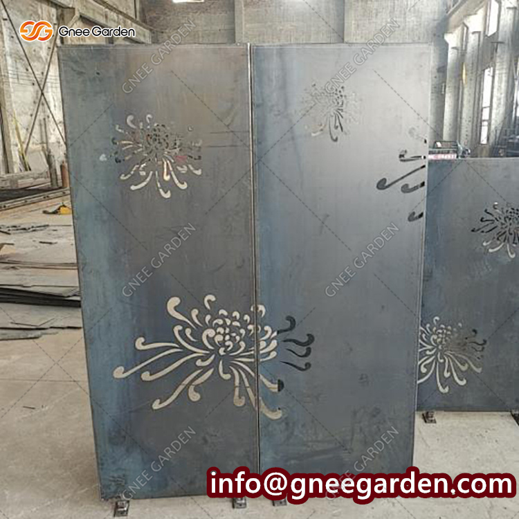 Waterproof European Garden Lattice Privacy Screen Outdoor / Corten Steel Metal Fenc Panels / Fencing
