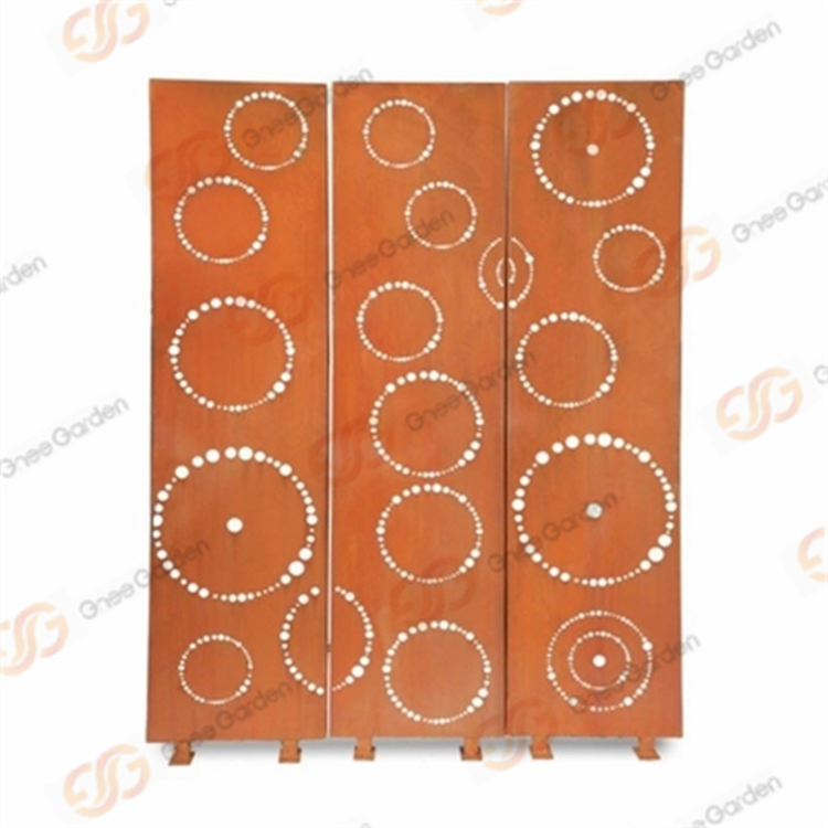 Custom Decorative Oxy Shield Spiral Patterned Corten Steel Garden Screen