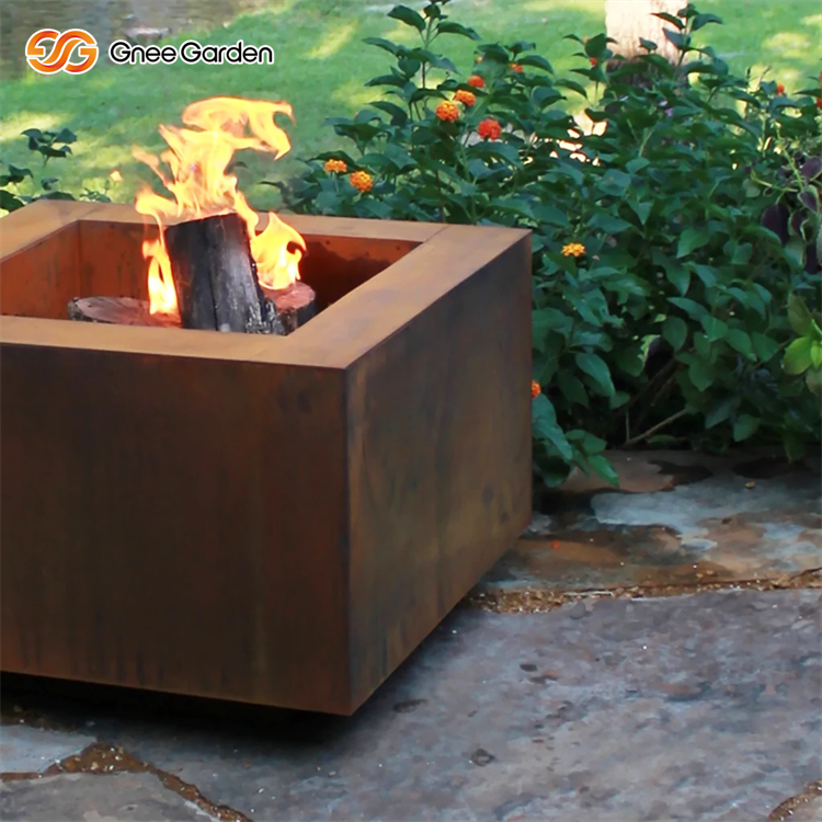 Custom Garden Decoration Fire Pit